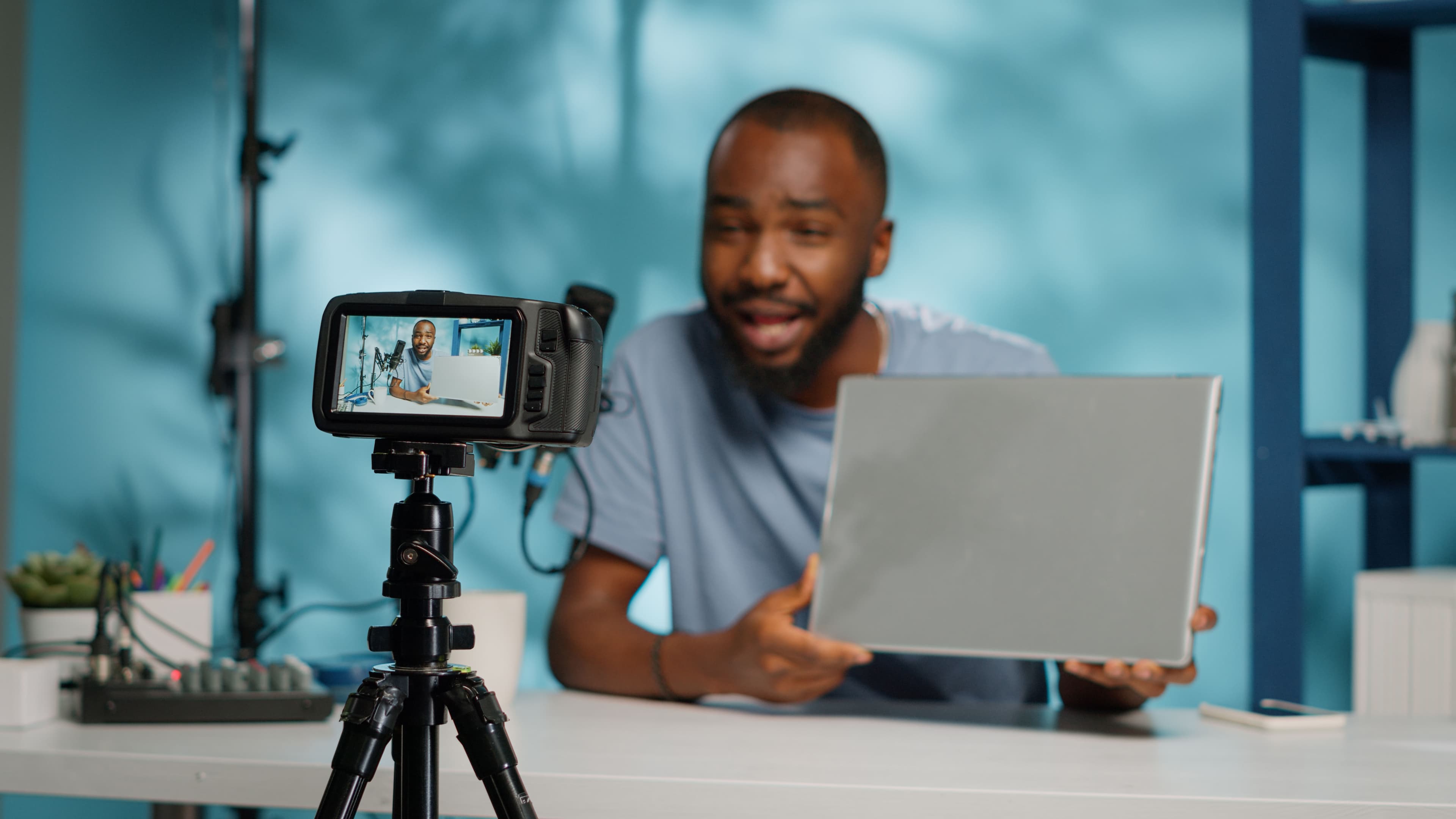 The Complete Guide to Video Testimonials in 2026
