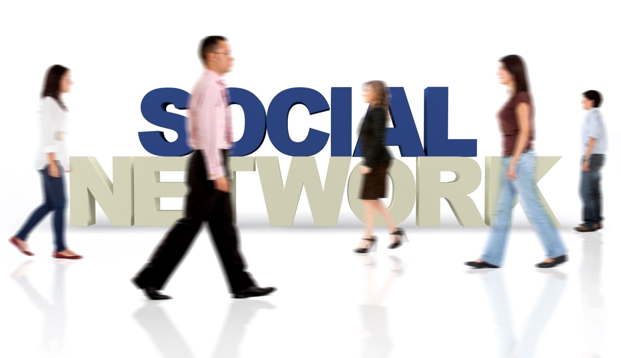 LinkedIn Testimonial Strategy: How B2B Companies Use Social Proof to Generate Leads